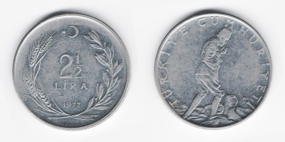 2½ лиры 1977 года