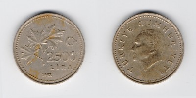 2500 лир 1992 года